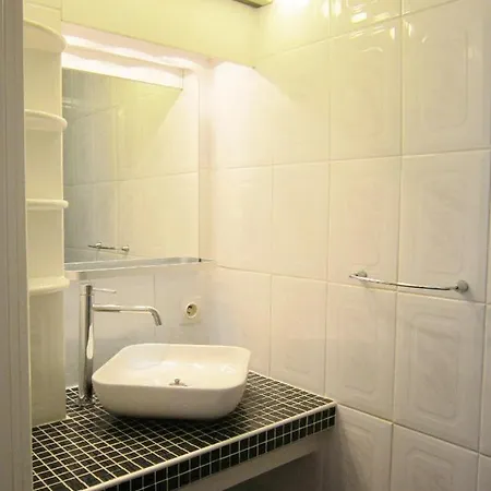 Bed & Breakfast Les Chambourlettes Mons