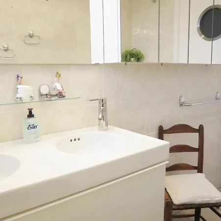 فندق مبيت وإفطار Les Chambourlettes 4*