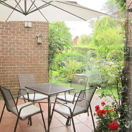 Les Chambourlettes 4* مونس